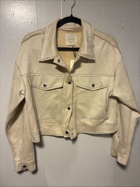 Stoosh Neutral Cream Cropped Jean-Style Jacket